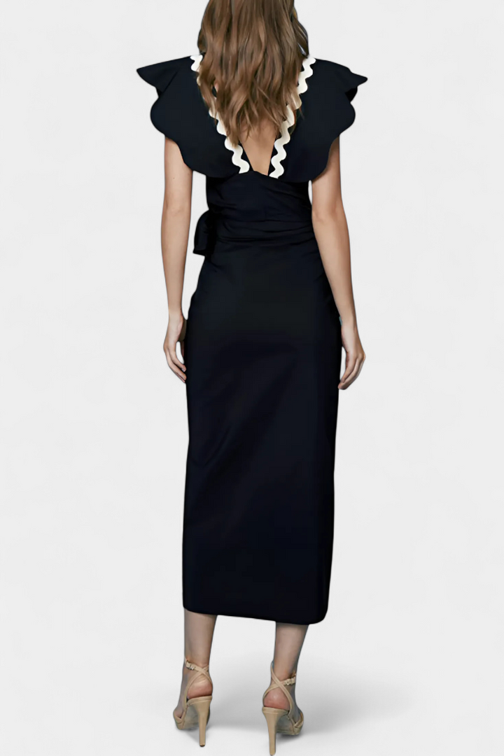 Fabiana Fitted Top with Ruffled Sleeves and Wavy Accents