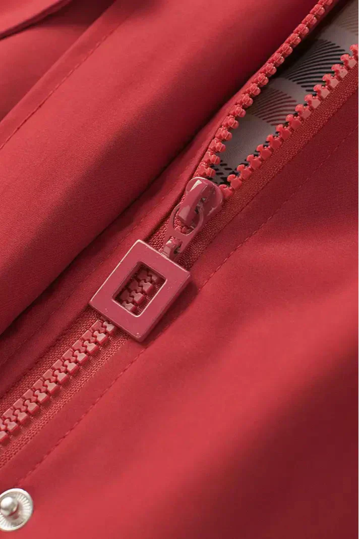 Doemi Fitted Silhouette Long Sleeve Raincoat