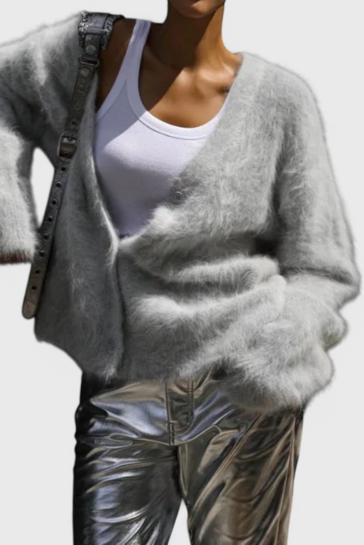 Timeless Cashmere Daniela Cardigan in Luxurious Softness