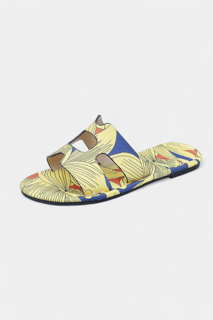 Tropical Print Open Design Berenice Flat Sandals