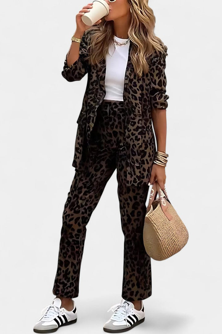 Nusa Tailored Blazer with High-Waisted Leopard Print Trousers