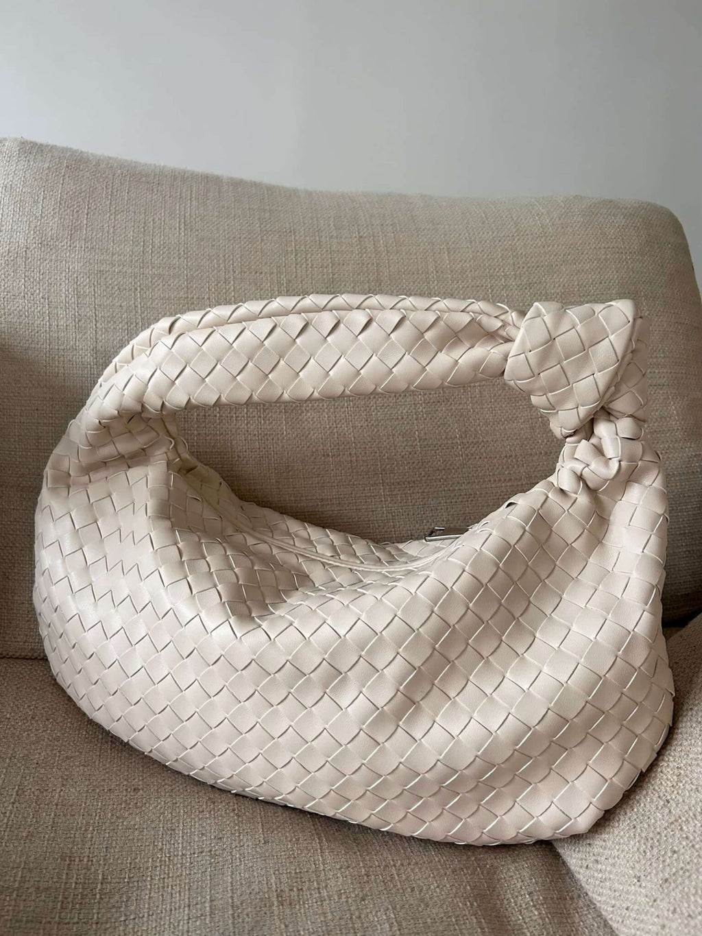 Giselle | Medium Braided Knot Shoulder Bag