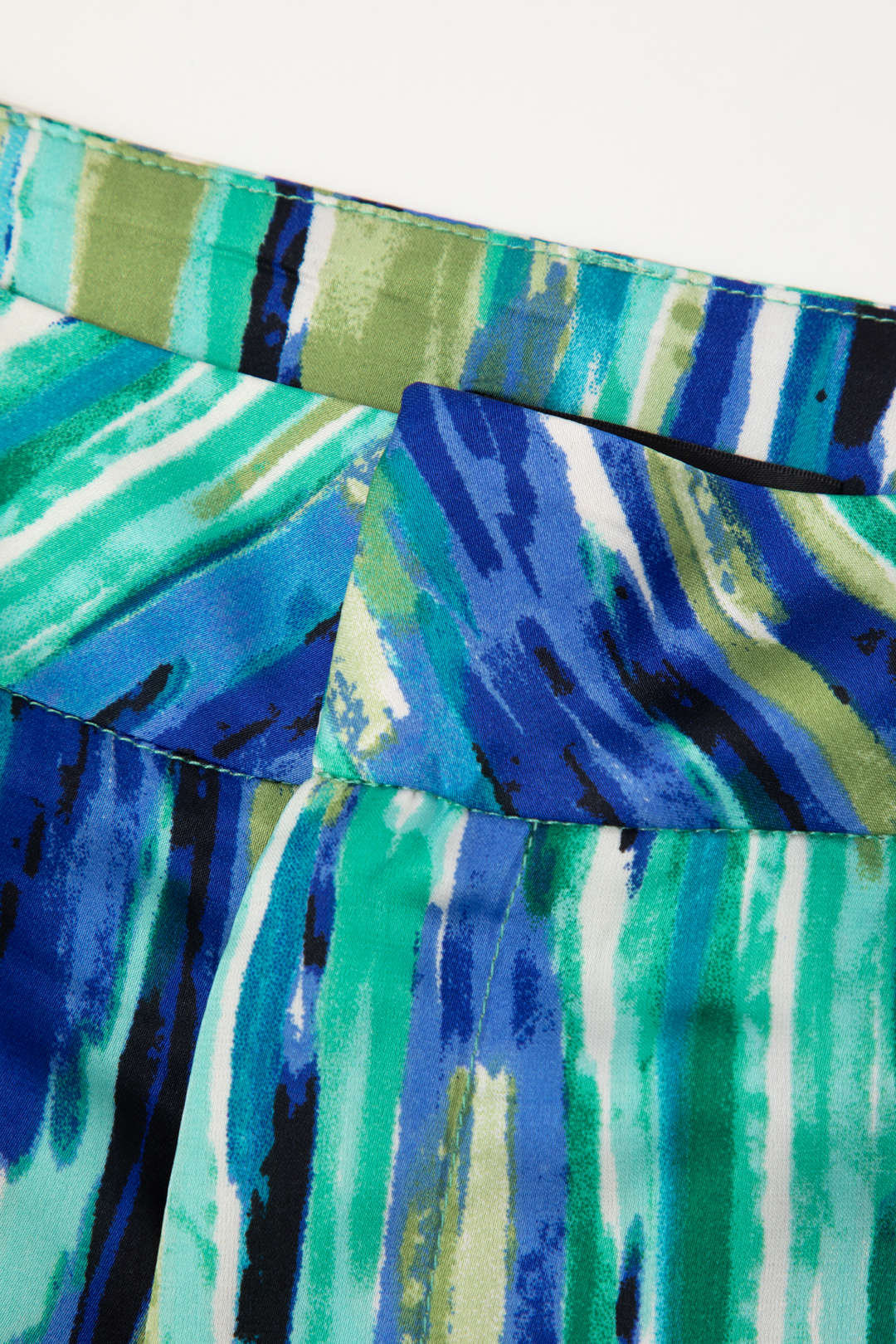 Chic Marble-Patterned Straight Leg Trousers