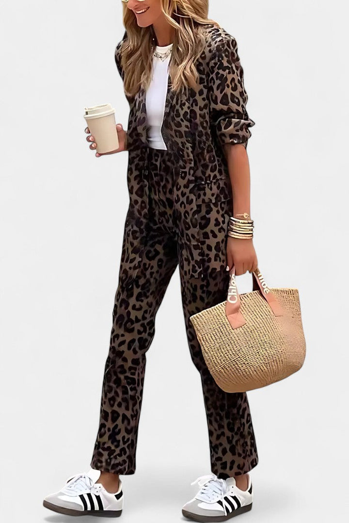Nusa Tailored Blazer with High-Waisted Leopard Print Trousers