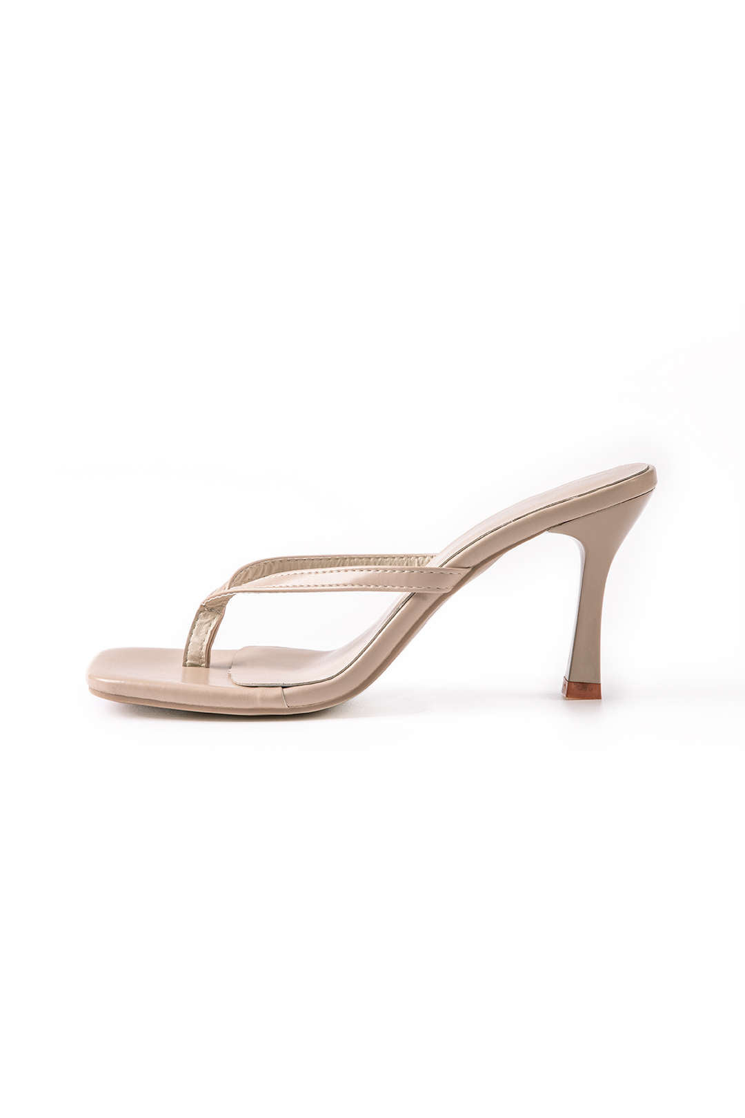 Must-Have Medium Heeled Sandals
