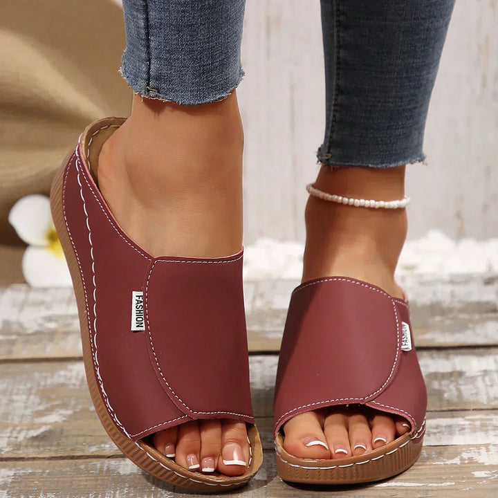 Ella | Slip-On Sandals