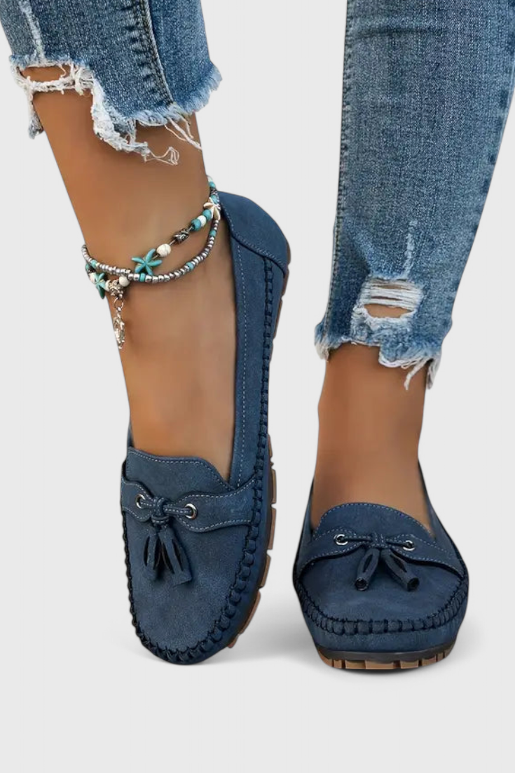 Elegant Fringed Peony Suede Moccasins