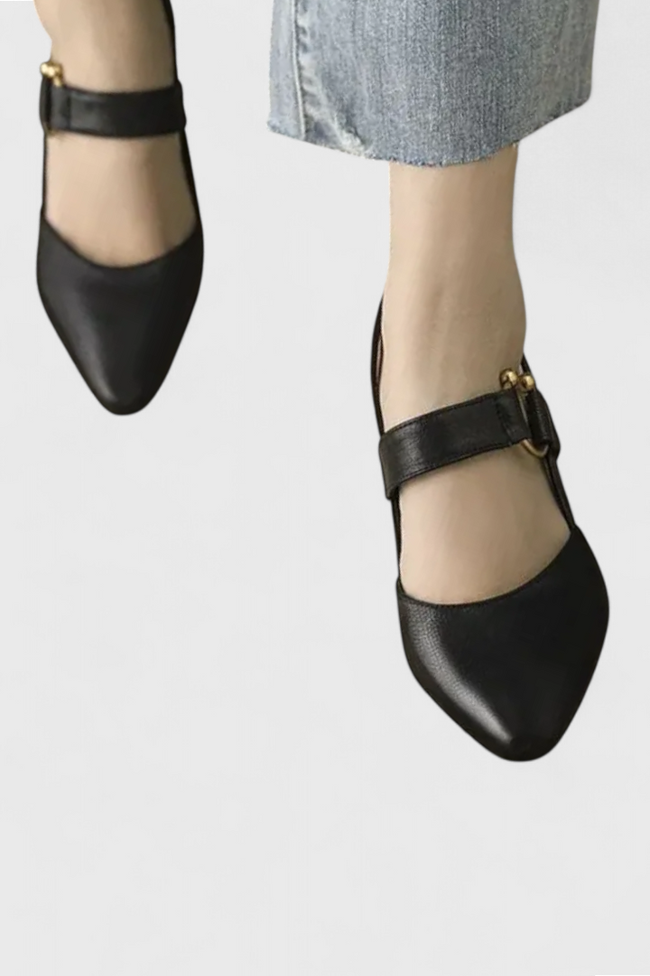 Chic Angeles Heels Featuring Ergonomic Sole and Cushioned Interior