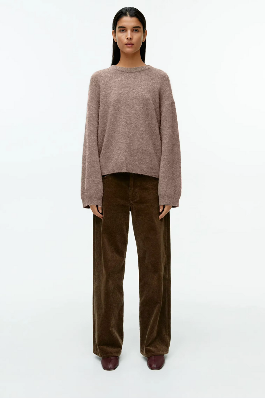 Matilda Relaxed Sweater in Acrylic and Viscose Blend