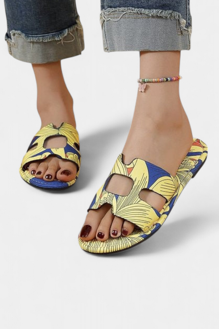 Tropical Print Open Design Berenice Flat Sandals