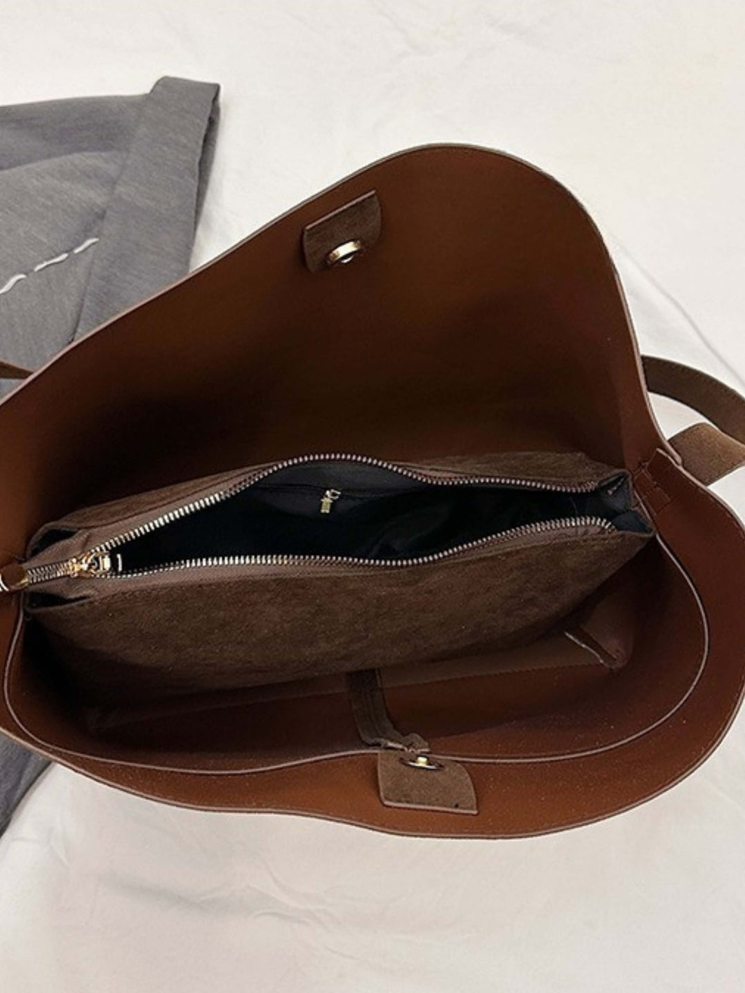 Brianna | Multi-Functional Adjustable Crossbody Bag