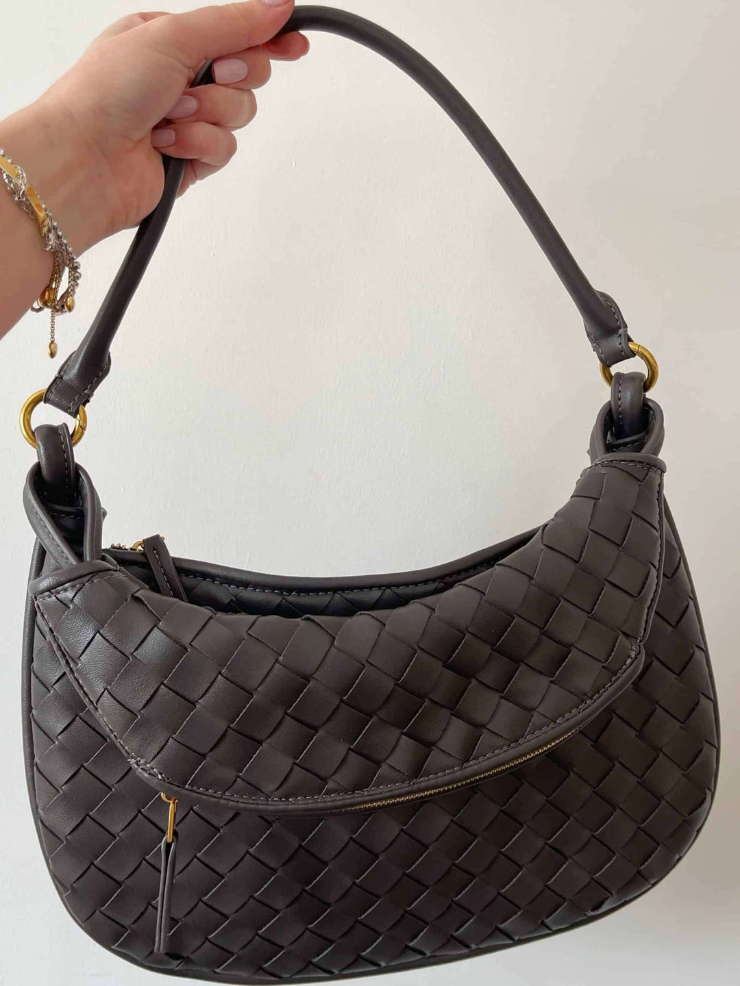 Sarah | Multi-Functional Woven Shoulder Bag
