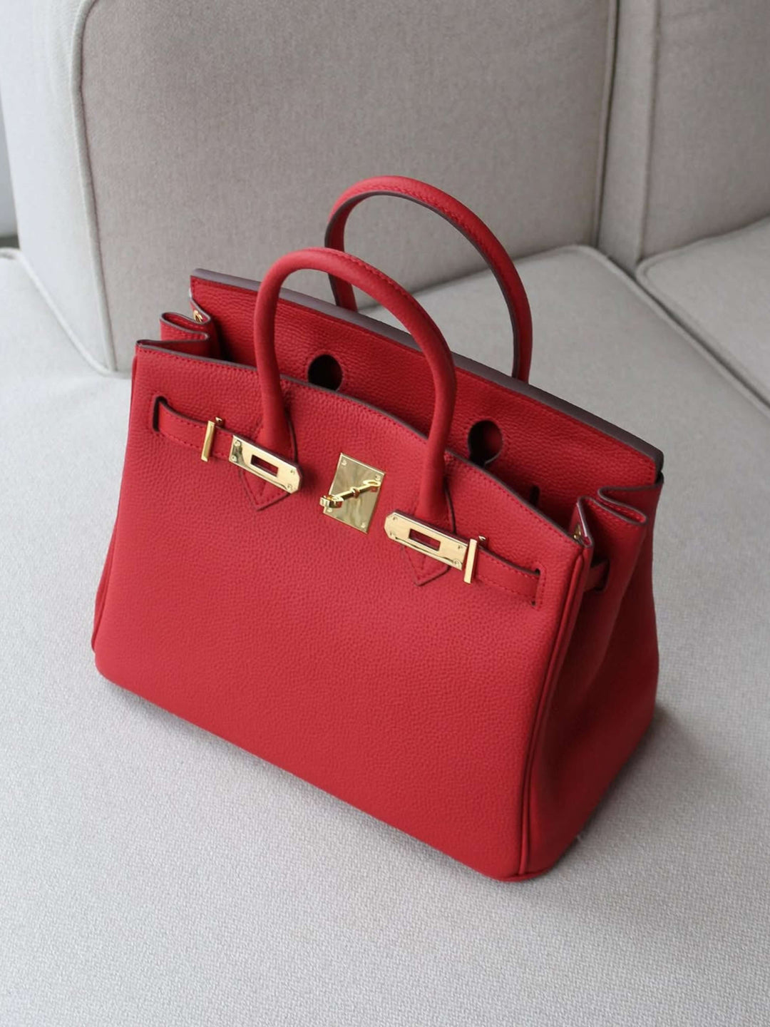 Colette | Compact Structured Lock Handbag