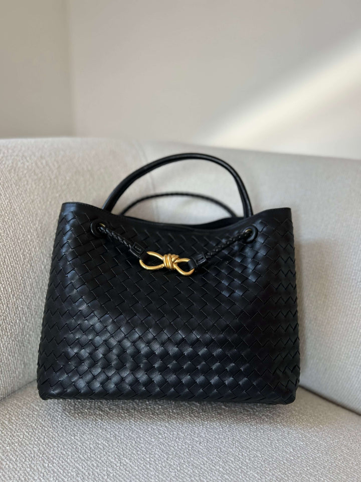 Vivienne | Classic Oversized Woven Tote