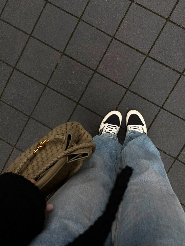 Eloise | Textured Compact Woven Handbag