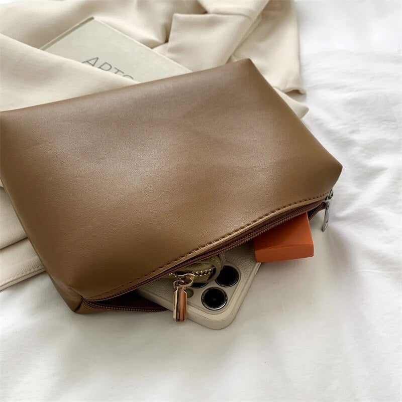 Zara - Roomy Women's Handbag