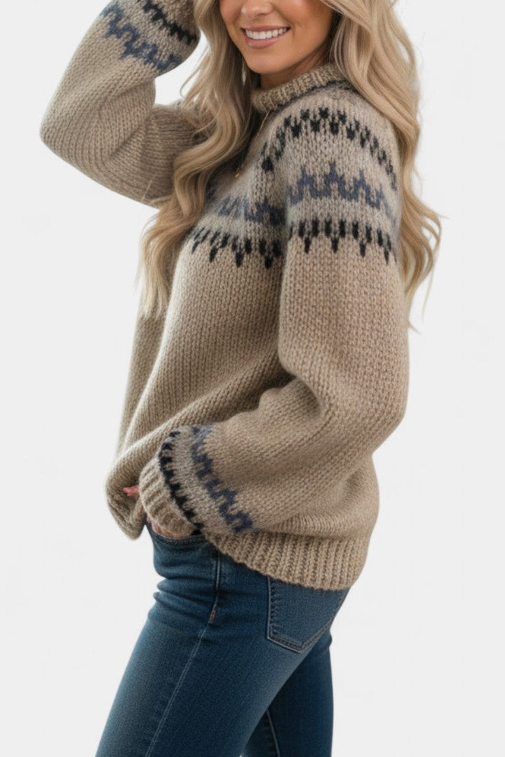 Némésia Chunky Knit Sweater with Jacquard Design
