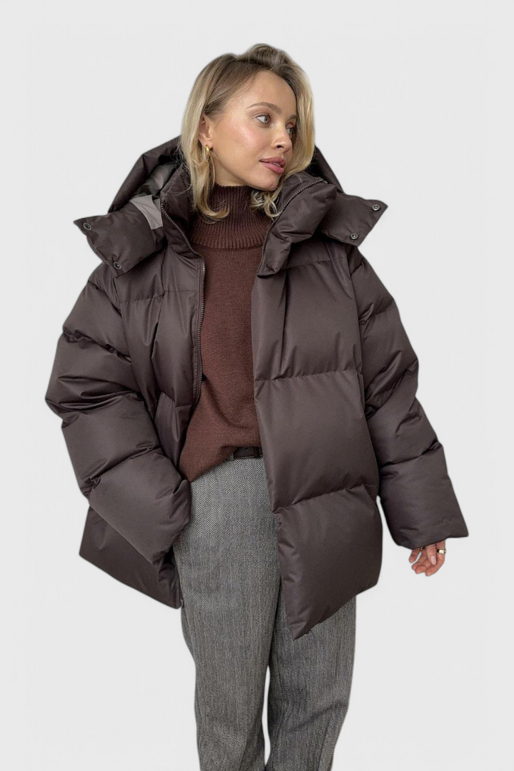 Emilia Stylish Puffer Jacket with Thermal Insulation and Sleek Design