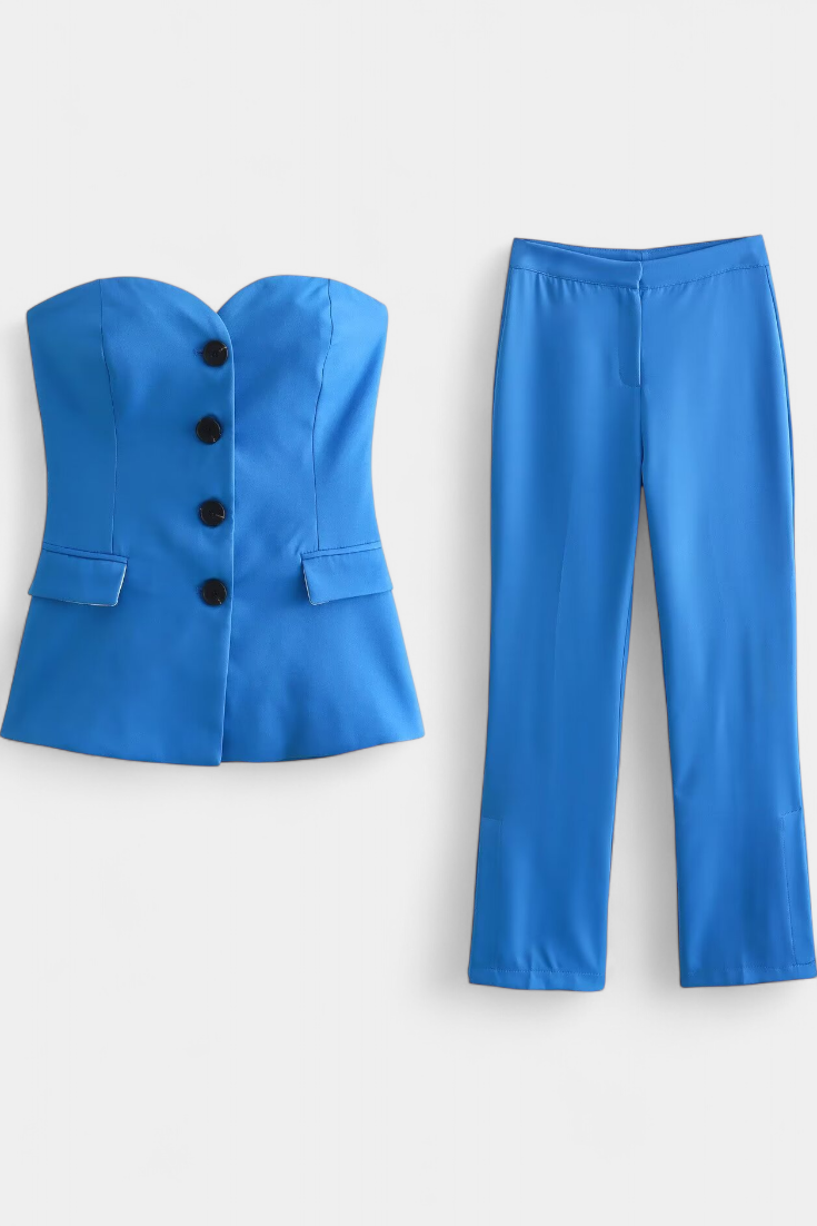 Paesha Sleeveless Minimalist Ensemble with Flared Trousers