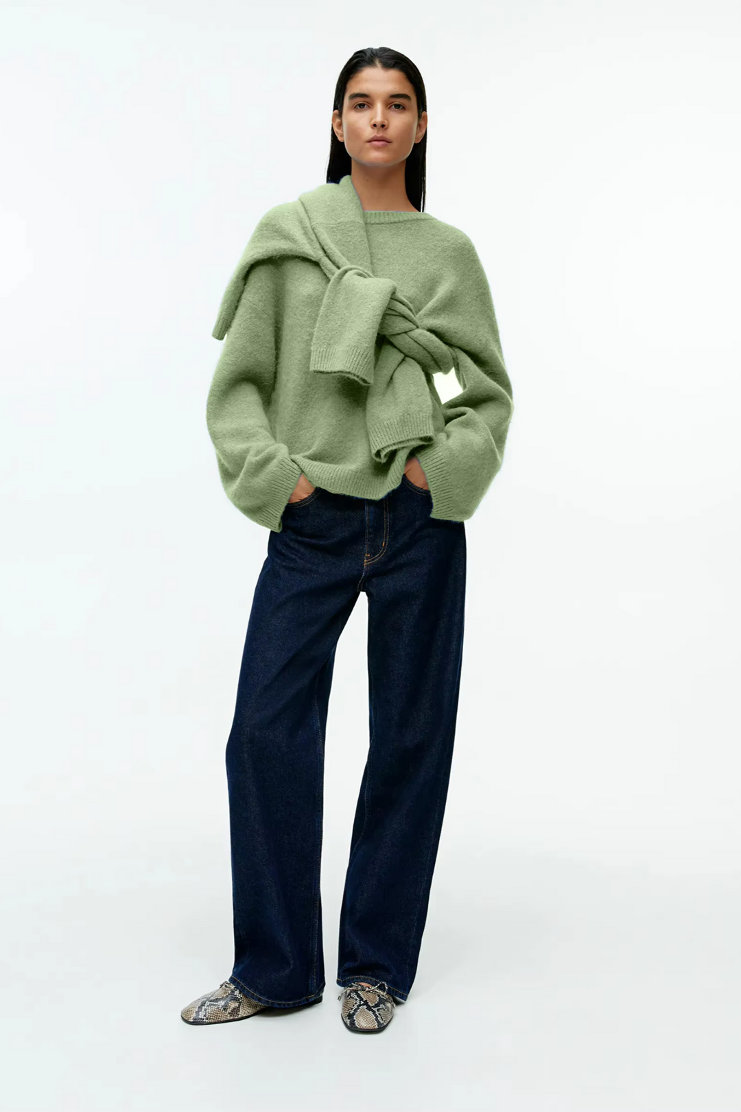 Matilda Relaxed Sweater in Acrylic and Viscose Blend