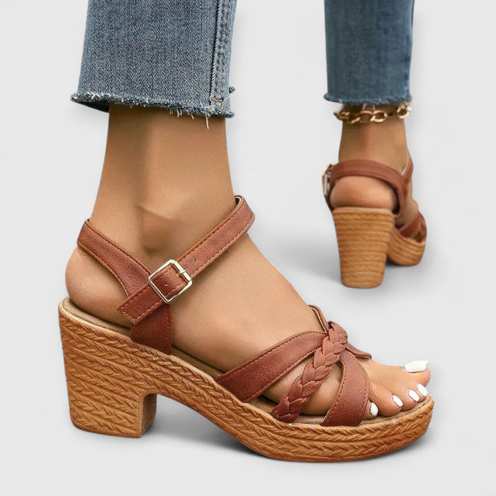 Lumina | Stylish and Cozy Sandals