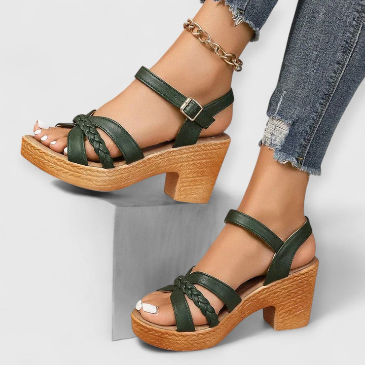 Lumina | Stylish and Cozy Sandals