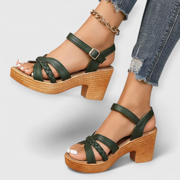 Lumina | Stylish and Cozy Sandals