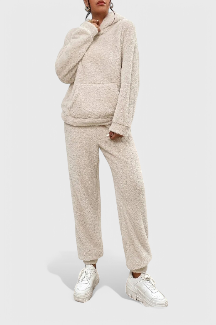 Cozy Billie Two-Piece Set in Luxurious Teddy Fabric