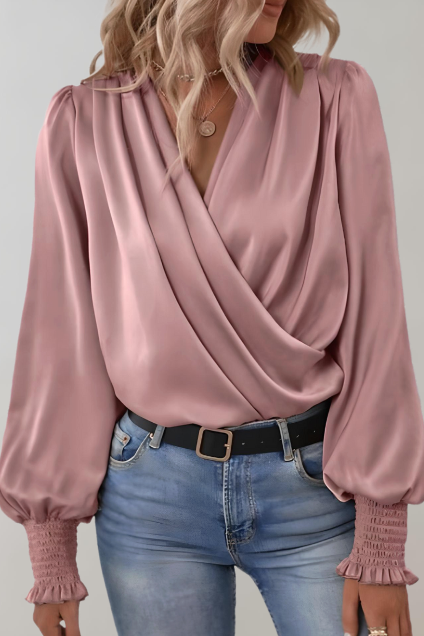 Quinn V-Neck Long Sleeve Blouse
