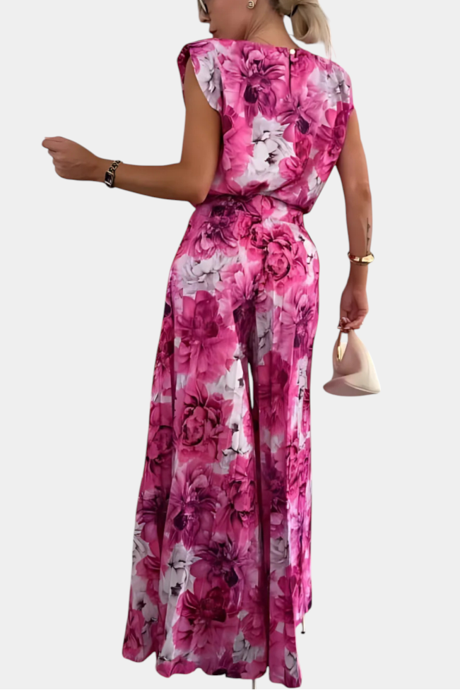 Liora Sleeveless Backless Ensemble with Flowing Wide-Leg Pleated Trousers