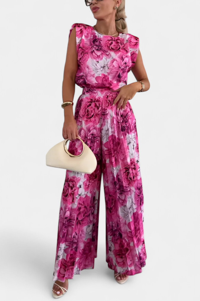 Liora Sleeveless Backless Ensemble with Flowing Wide-Leg Pleated Trousers