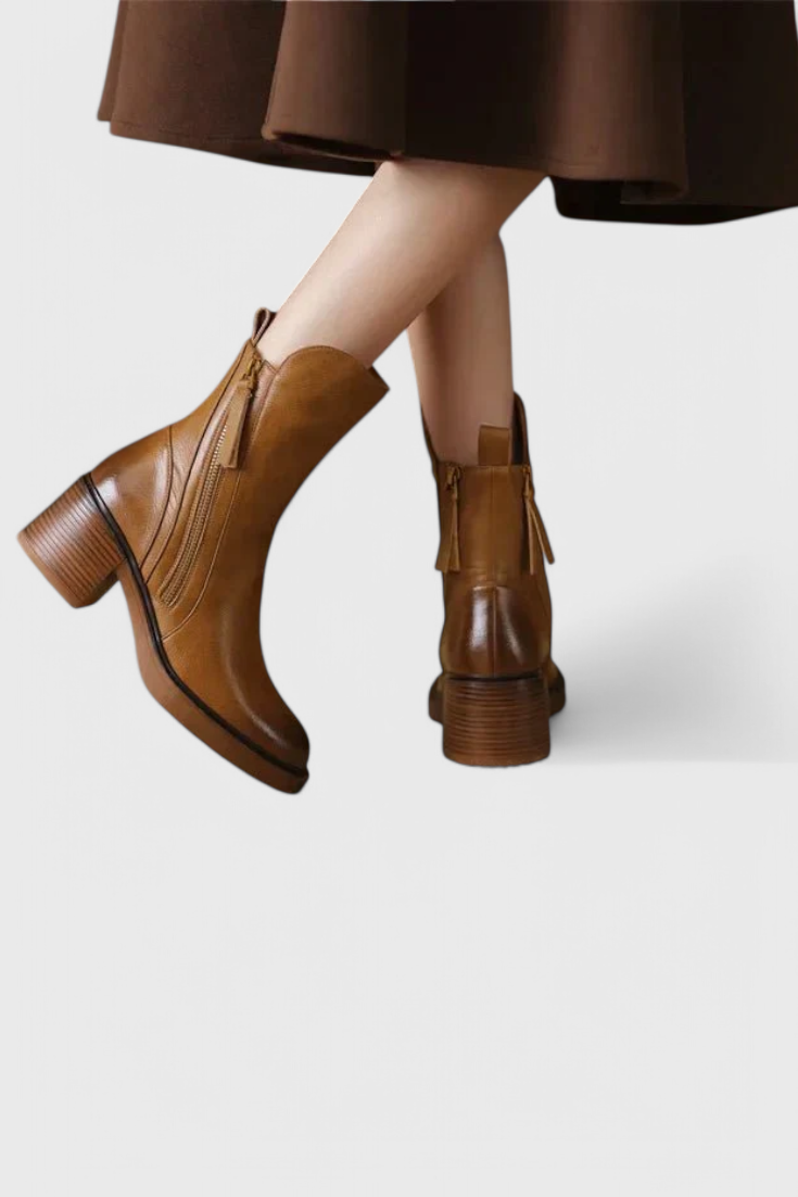 Irilla Versatile Ankle Boots with Elegant Finish