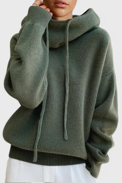 Gloria Classic Wool Sweater with Elegant Design