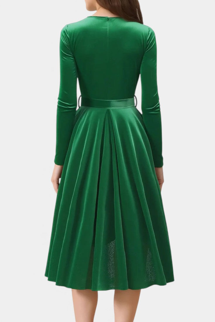 Almena V-Neck Midi Velvet Dress - Elegant and Perfect for Festive Occasions