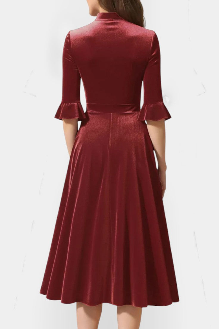 Domitille Vintage Midi Velvet Dress Featuring Ruffled Sleeves and a Chic Bow