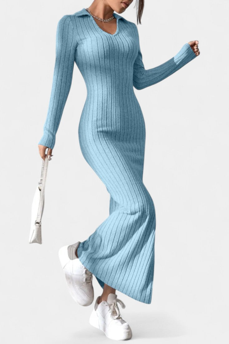 Elidia V-Neck Maxi Dress with a Tailored Fit