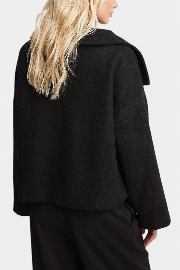 Verena Classic Collar Short Double-Breasted Coat