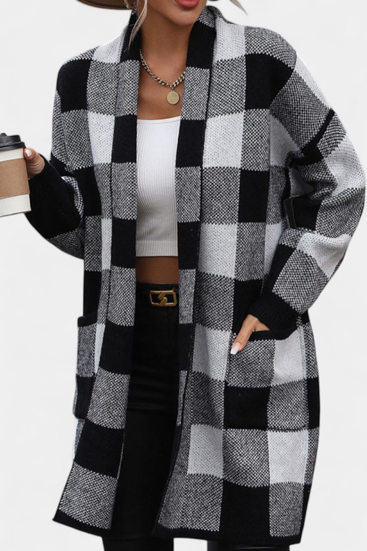 Stylish Plaid Lovella Cardigan with Pockets for a Casual Look