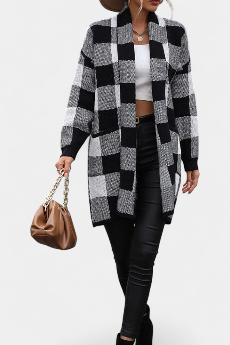 Stylish Plaid Lovella Cardigan with Pockets for a Casual Look