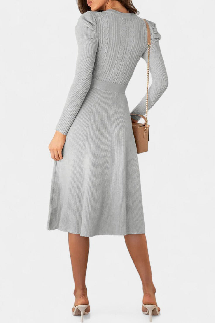 Évoria Puff Sleeve Knitted Midi Dress with Lace Accents