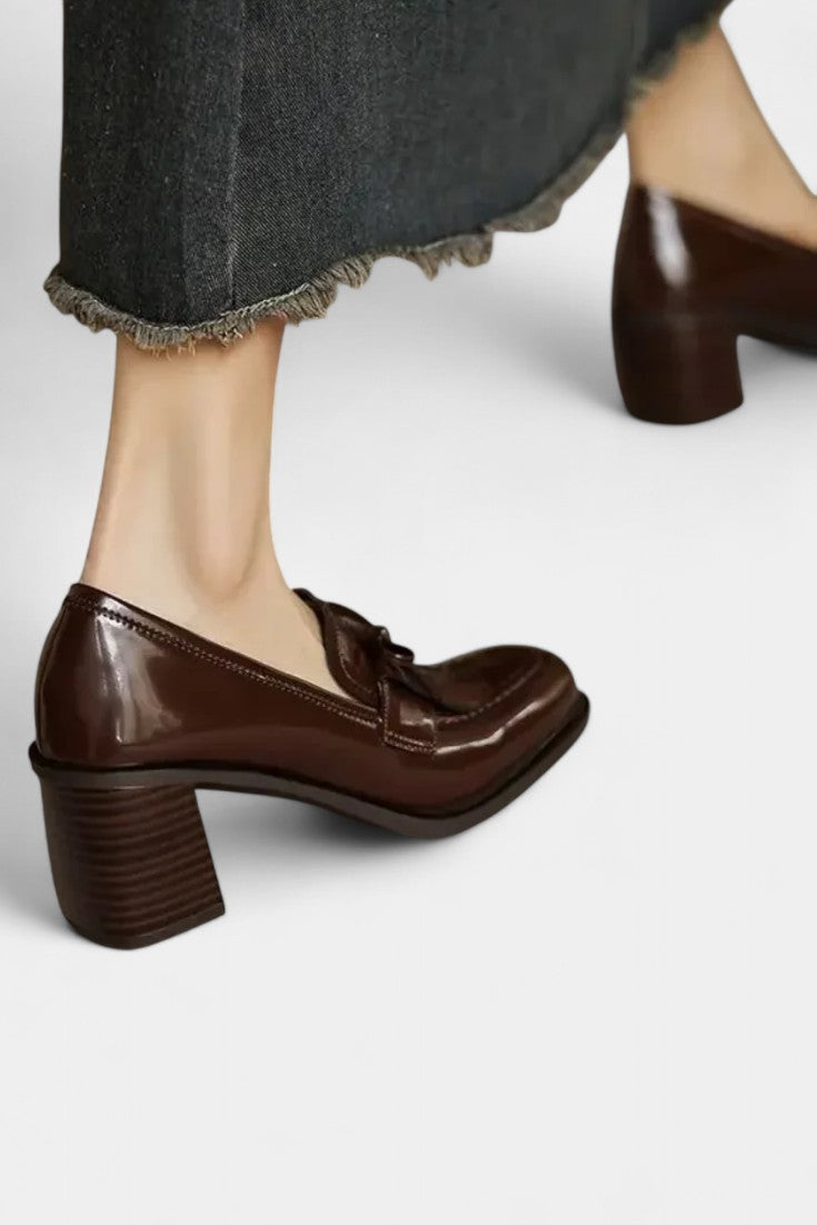 Elegant Block Heel Mary Jane Shoes with Fringe Detail