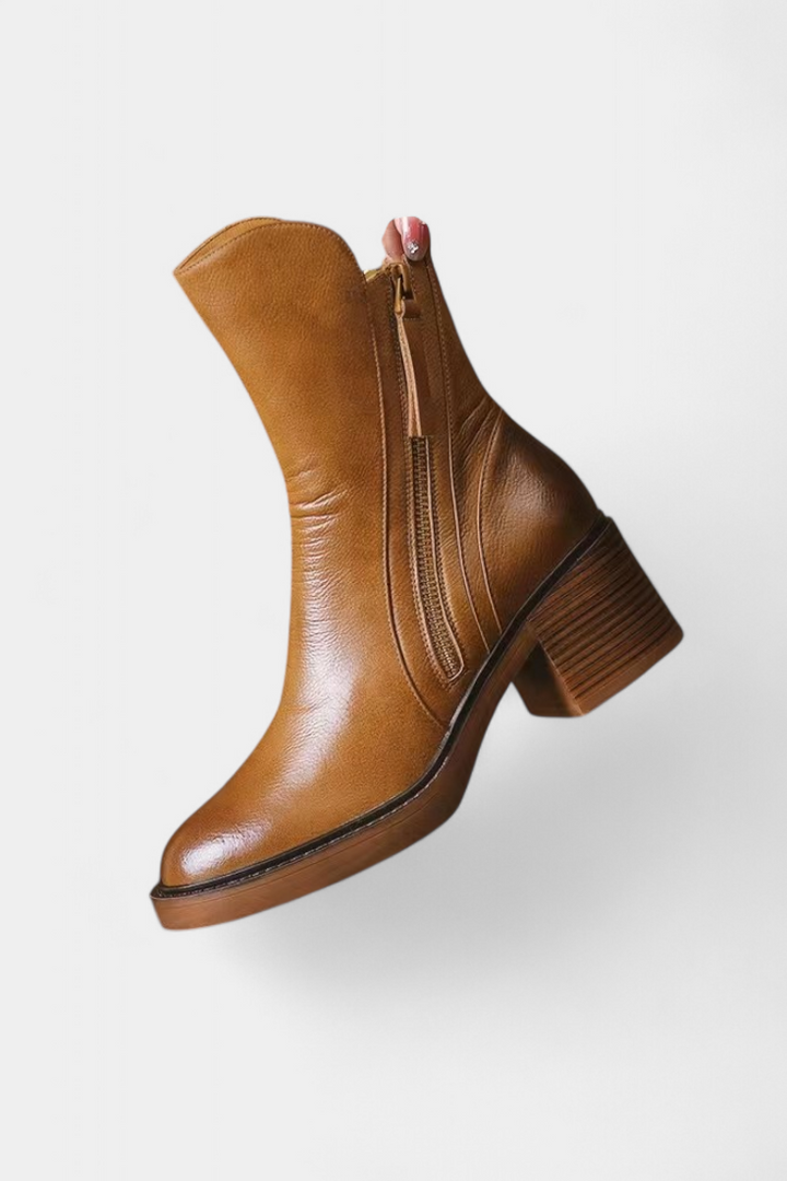 Irilla Versatile Ankle Boots with Elegant Finish