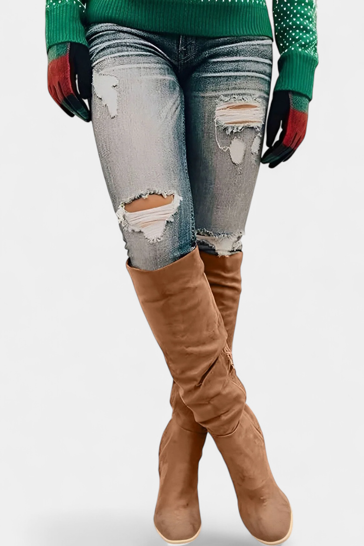 Calliope Chunky Heeled Round Toe Boots