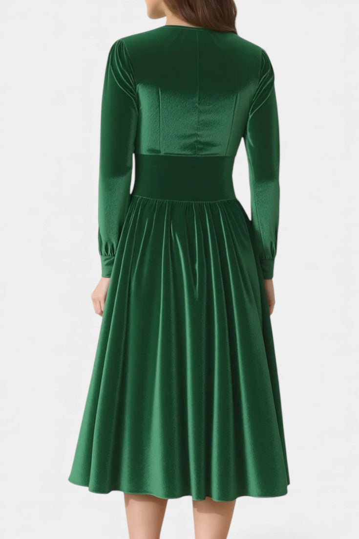Cordélia Velvet Midi Dress for Christmas with Square Neck