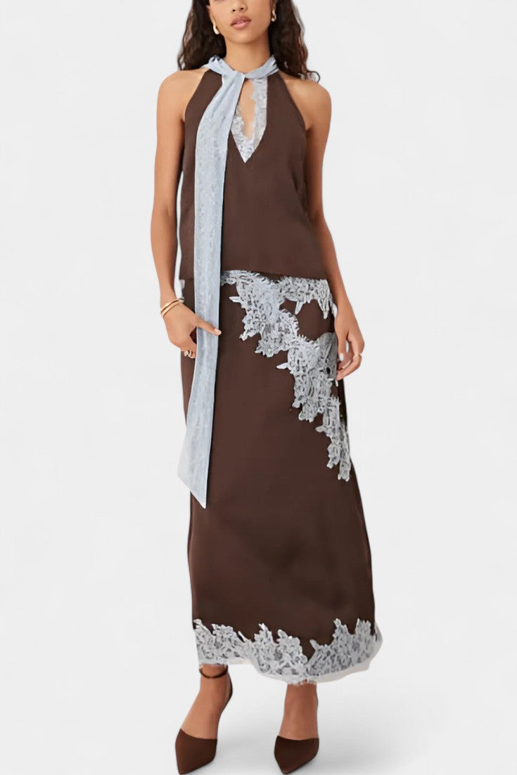 Elvira Coordinated Set Featuring Contrasting Lace Accents