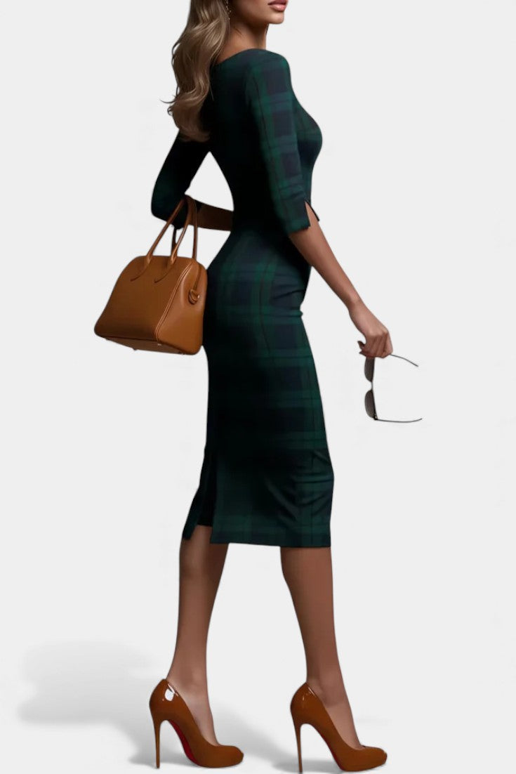 Axelle Three-Quarter Sleeve Midi Dress in Checkered Pattern