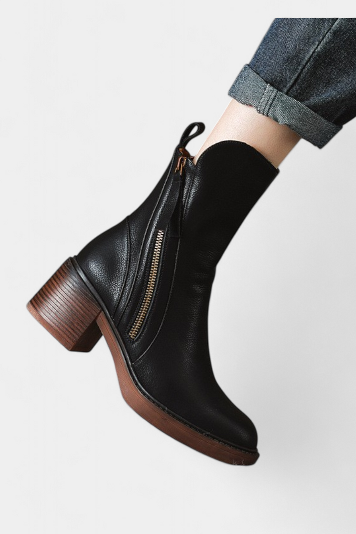 Irilla Versatile Ankle Boots with Elegant Finish