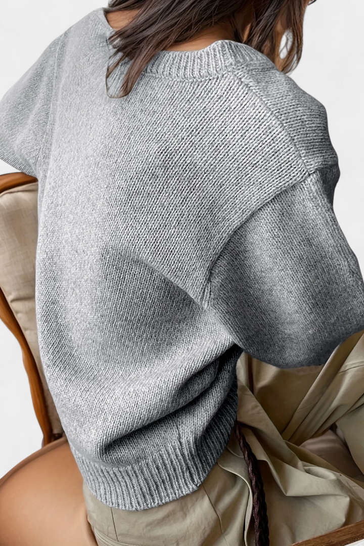 Omarosa Sleek Minimalist Comfort