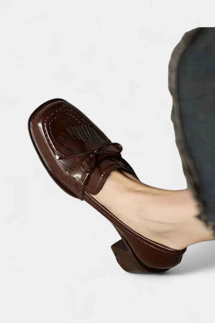 Elegant Block Heel Mary Jane Shoes with Fringe Detail