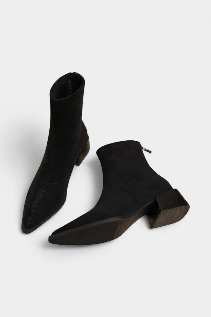 Florette Stylish and Cozy Heeled Boots